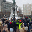 В Москве идут задержания. В автозак увели Любовь Соболь, ОМОН также пообщался с Ильей Варламовым - 47 новостей