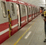 В Петербурге остановили движение по красной ветке метро из-за падения на рельсы человека - ЛенТВ24