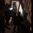 «На пол, руки за голову!» В Выборге полиция и СОБР зашли за подозреваемым в вымогательстве - 47 новостей