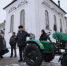 Богородицкий женский монастырь получил трактор в подарок от депутата Заксобрания Ленобласти Вадима Густова - Общая газета