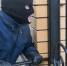 Разрезавший забор под Лугой попался полиции в центре Москвы - 47 новостей