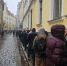 "Нам осталось километр отстоять". В Германии и Эстонии голосующие тоже стоят в очередях (фото, видео) - 47 новостей