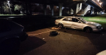 Двое и “душнила”. В Петербурге трио задержали при попытке вырвать колесо у машины