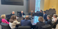 Развитие партийной структуры и участие в решении местных проблем: Сергей Яхнюк встретился с активистами Соснового Бора - Единая Россия