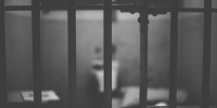 Иностранец предстанет перед судом за растление 13-летней школьницы в Мурино - ЛенТВ24