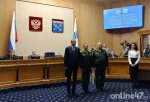 Губернатор Ленобласти вручил госнаграды участникам СВО