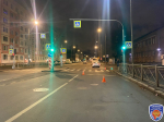 Водитель "Киа" сбил спешащего пешехода на "зебре" в Петербурге