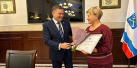Сергей Перминов вручил активным ленинградцам награды Совета Федерации - Online47.Ru