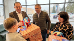 Дети из Луги получили новогодние подарки от Олега Малащенко