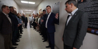 Плакаты со злодеяниями киевского режима в Курской области повесили в комитете Ленобласти по печати - Online47.Ru