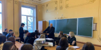Встреча студентов и преподавателей Выборгского института (филиала) ЛГУ им. А.С. Пушкина с проректором университета Владимиром Журавлёвым - ЛГУ им. А. С. Пушкина