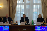 Александр Дрозденко – семьям десантников: Мы за время нашего общения научились слышать, слушать и вместе работать