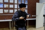 В Петербурге росгвардейцы и полицейские задерживали в ПВС условных преступников