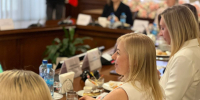 Александр Дрозденко встретился женщинами-предпринимателями Ленинградской области - Online47.Ru