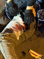 Двое жителей Мурино напали с ножом на знакомого в Петербурге