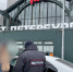Полицейские массово искали нелегалов на вокзалах и ж/д станциях Петербурга - Online47.Ru