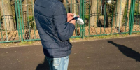 В Петербурге мужчина запустил квадрокоптер на школьной спортивной площадке - 47Channel.Ru