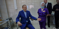 Александр Дрозденко оценил результаты внедрения бережливых технологий в поликлинике Выборга - ЛенТВ24