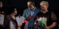 Губернатор Ленобласти поздравил работников социальной сферы с профессиональным праздником - Online47.Ru