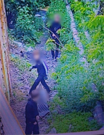 Подростки в Петербурге проникли на территорию ж/д станции "понаблюдать за поездами"