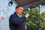 Сергей Перминов поздравил жителей Ленобласти с Днем семьи, любви и верности