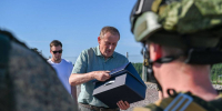 Александр Дрозденко встретился с военнослужащими в Волховском районе - Единая Россия