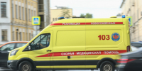 Младенца с отравлением увезли из квартиры в Мурино. Рядом оказались таблетки отца - 47 новостей