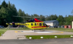 Упавшую из окна в Тихвине девочку на вертолете доставили в Петербург