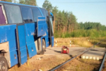 Столкновение поезда и автобуса с 16 пострадавшими под Лодейным Полем стало уголовным делом