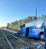 Под поезд в день грешницы. В Ленобласти 40 туристов-паломников потеряли одну