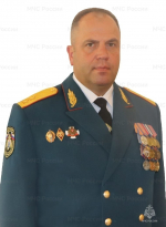 Поздравление начальника Главного управления МЧС России по Ленинградской области с Днем Государственного Флага Российской Федерации!