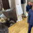 Александр Дрозденко посетил художественно-патриотическую выставку «Кистью и штыком» - ЛенТВ24