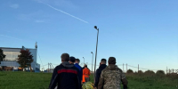 Спасатели и волонтеры искали в лесу у Гузеево заблудившуюся женщину - 47Channel.Ru