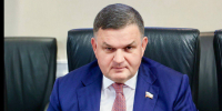 Сергей Перминов поздравил жителей Гатчины с 229-летием со дня присвоения населенному пункту статуса города - ЛенТВ24
