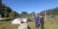Александр Дрозденко посетил памятник "Легендарная Полуторка" в Дусьево - 47Channel.Ru