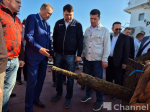В Ленобласти подняли со дна Невы уникальную противотанковую пушку
