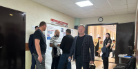 Кандидат в губернаторы Ленобласти Игорь Новиков проголосовал на выборах главы региона в Кудрово - Online47.Ru