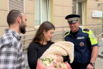 В Петербурге полицейские помогли рожающей девушке вовремя добраться до больницы