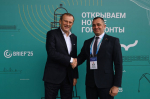 Александр Дрозденко провел международные встречи и представил программу развития Ленобласти