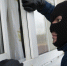 Из дома под Кировском вынесли иконы и крест, в Рахье вор хватал инструменты и 50 метров провода - 47 новостей