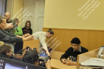 Вместе с пианисткой из Рахьи за стихийный концерт в центре Петербурга арестован барабанщик
