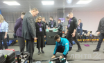 В Ледовом Дворце на «Игоре» проходит третий этап чемпионата «Битва роботов»