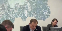 Александр Дрозденко поручил очистить контейнерные площадки от постороннего мусора - 47Channel.Ru