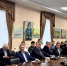 Сегодня, 28 октября 2025 года по поручению председателя Избирательной комиссии Ленинградской области Михаила Лебединского секретарь Леноблизбиркома Сергей Паршиков принял участие в совещании с аккредитованными региональными спортивными федерациями - Леноблизбирком