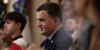 Сергей Перминов: Работа по восстановлению объектов в подшефном Енакиево ведется  на совесть — по-ленинградски - Online47.Ru