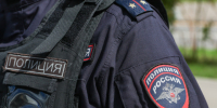 У кинотеатра в Сосновом Бору прораб срывал золотой браслет с прохожего - 47 новостей