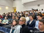 Молодежь Ленобласти побеседовала с космонавтом Сергеем Ревиным
