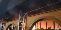 Пожар на рынке в Петербурге ликвидировали к 8 утра - 47 новостей