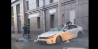 В Петербурге Kia влетела в столб. Погиб водитель, в больнице пассажирка - 47 новостей