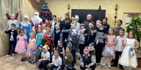 Судебные приставы поздравили подшефных с наступающим  Новым годом - УФССП ЛО